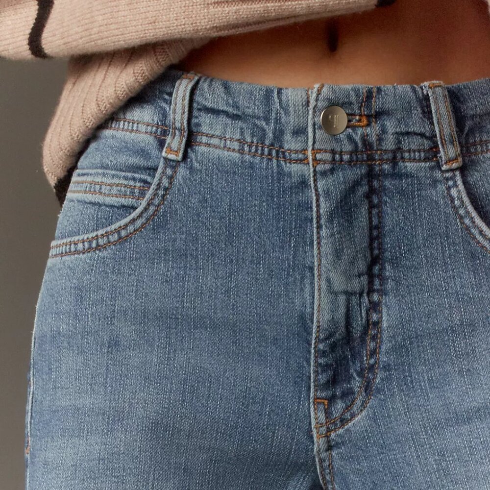 The Adi Regenerative Cotton Mid-Rise Frayed Relaxed Flare Jeans  PLOVER - Picture 4 of 6